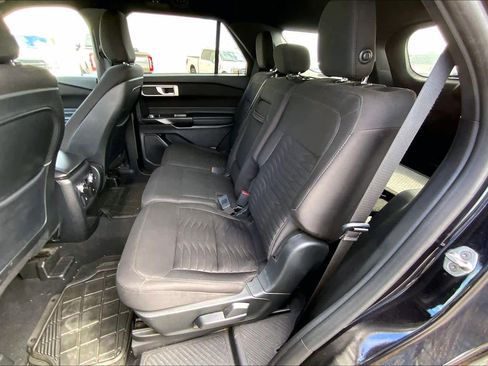 Certified 2020 Ford Explorer XLT w/ Comfort Package image 20