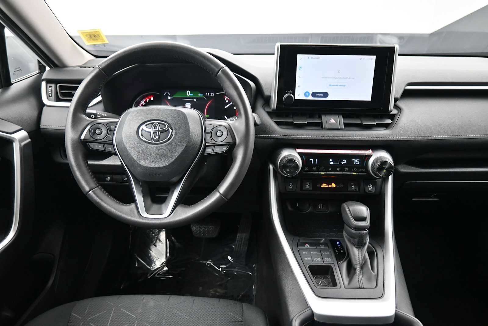 Certified 2025 Toyota RAV4 XLE w/ Convenience Package AWD/4WD image 19