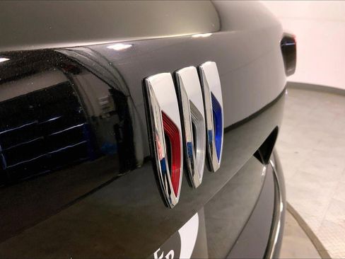 Used 2025 Buick Envision Sport Touring image 29