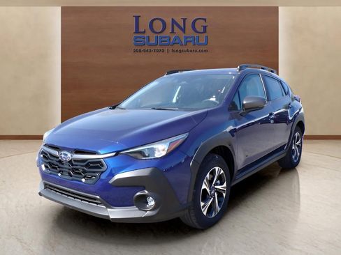 Used 2025 Subaru Crosstrek 2.0i Premium image 1