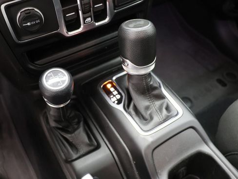 Used 2023 Jeep Wrangler Unlimited w/ Cold Weather Group image 24