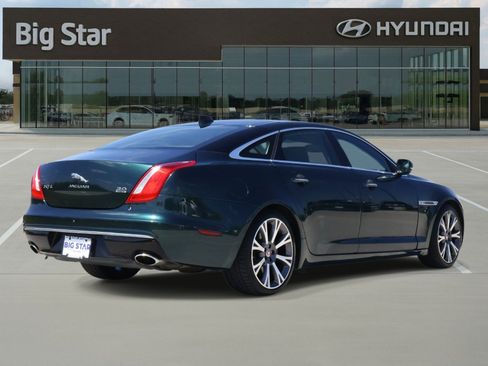 Used 2018 Jaguar XJ L Portfolio AWD/4WD image 4