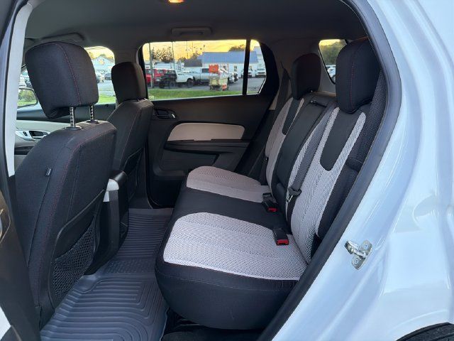 Used 2015 GMC Terrain SLE AWD/4WD image 13
