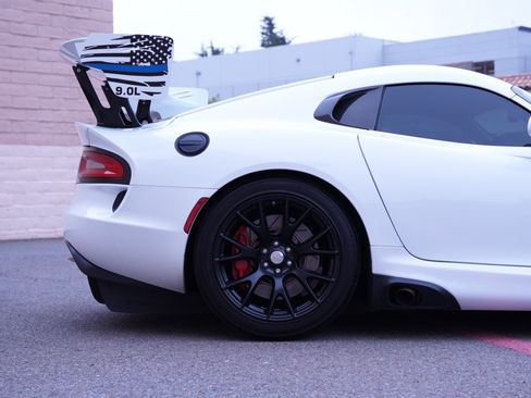 Used 2016 Dodge Viper GTC w/ ACR Package RWD image 12