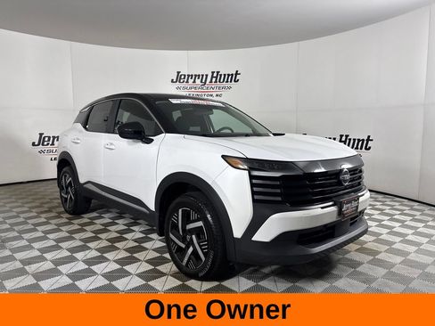 Used 2025 Nissan Kicks SV FWD image 4