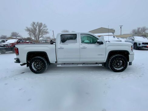 Used 2018 GMC Sierra 1500 Denali image 6