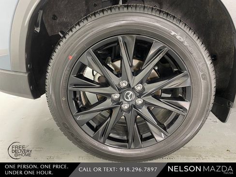 Certified 2025 MAZDA CX-5 Carbon Edition image 13