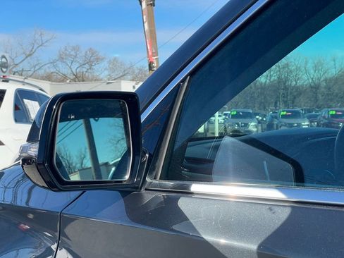 Used 2020 Chevrolet Traverse LT w/ Driver Confidence II Package image 25