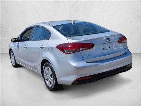 Used 2018 Kia Forte LX w/ LX Rear Camera Package FWD image 7