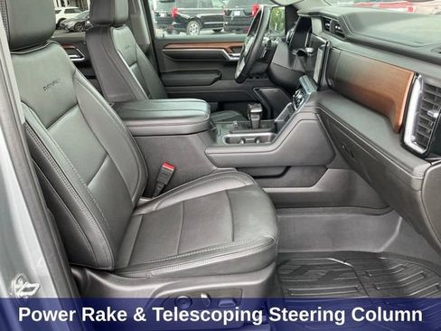 Used 2023 GMC Sierra 1500 Denali AWD/4WD image 25