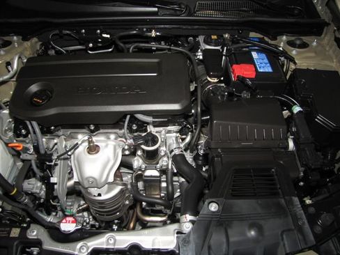 Certified 2025 Honda Civic Sport image 20