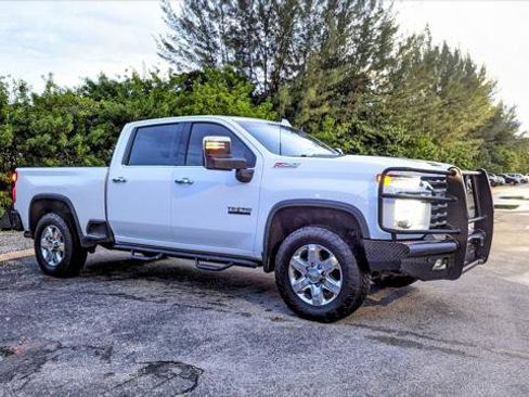 Used 2021 Chevrolet Silverado 2500 LTZ w/ LTZ Texas Edition image 11