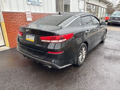 Used 2020 Kia Optima LX image 8