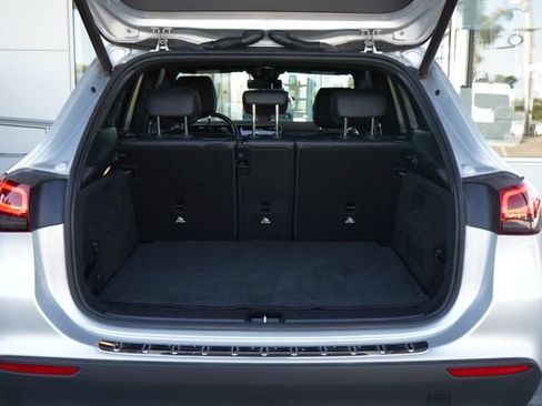 Used 2021 Mercedes-Benz GLA 250 image 8