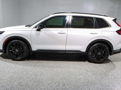 Used 2023 Honda CR-V Sport image 10
