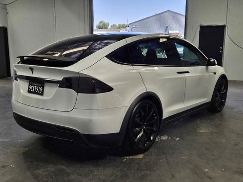 Used 2016 Tesla Model X 90D AWD/4WD image 4