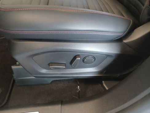 New 2025 Ford Explorer ST-Line w/ Premium Package image 13