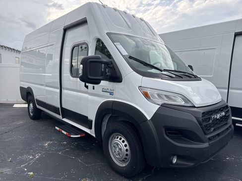 Used 2024 RAM ProMaster 3500 w/ Delivery Van Package image 2