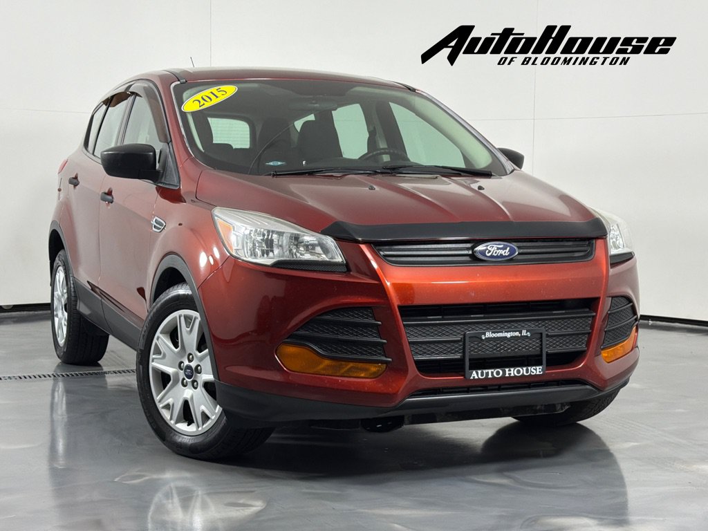 Used 2015 Ford Escape S FWD image 1