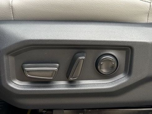 New 2026 Toyota Tundra Limited AWD/4WD image 28