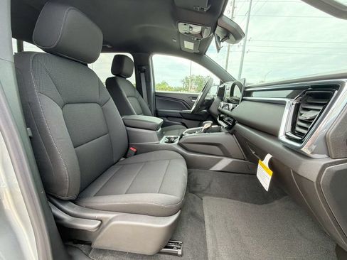 New 2026 GMC Canyon Elevation w/ Technology Package RWD image 12