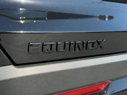 Used 2026 Chevrolet Equinox RS FWD image 10