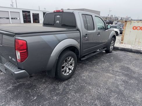 Used 2020 Nissan Frontier SV image 17