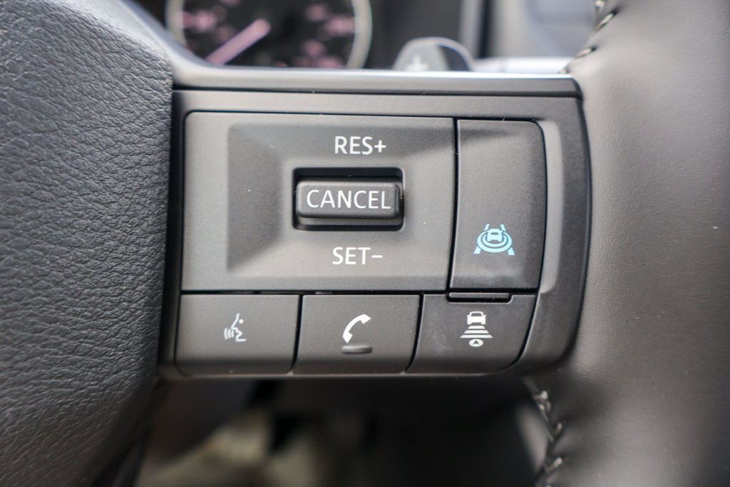 New 2026 Nissan Rogue Dark Armor AWD/4WD image 12