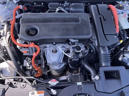 Used 2024 Honda Accord Sport image 15