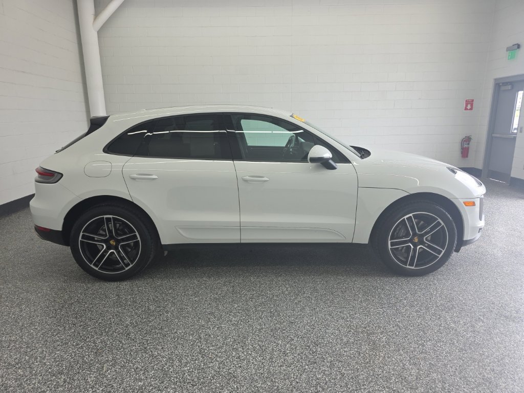 Used 2021 Porsche Macan AWD/4WD image 6