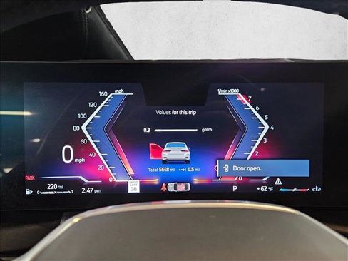 Certified 2025 BMW 330i Sedan w/ Convenience Package image 11