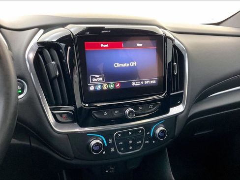Used 2023 Chevrolet Traverse RS w/ LPO, Floor Liner Package image 8