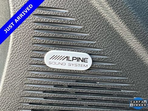 Used 2021 Dodge Challenger SXT w/ Blacktop Package image 21