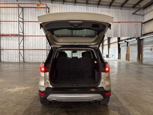 Used 2018 Ford Escape SE AWD/4WD image 11