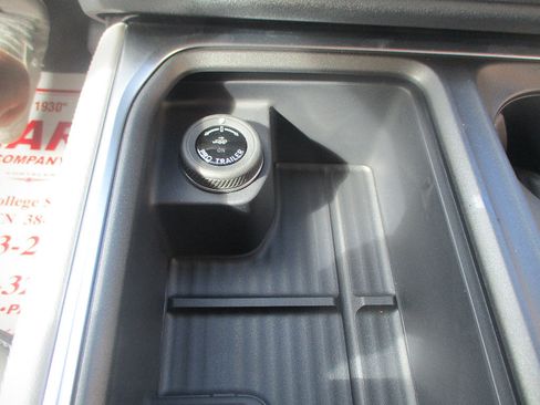 New 2027 Ford Expedition Active AWD/4WD image 10