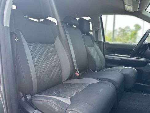 Used 2019 Toyota Tundra SR5 image 28
