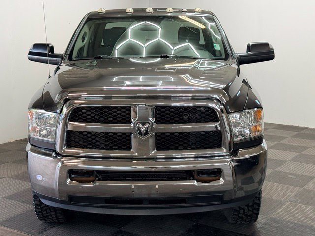 Used 2018 RAM 3500 Tradesman w/ Chrome Appearance Group AWD/4WD image 4