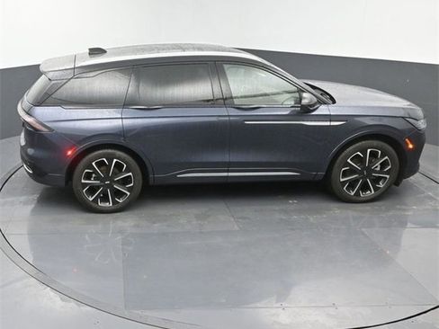 Used 2024 Lincoln Nautilus Reserve w/ Equipment Group 202A image 38