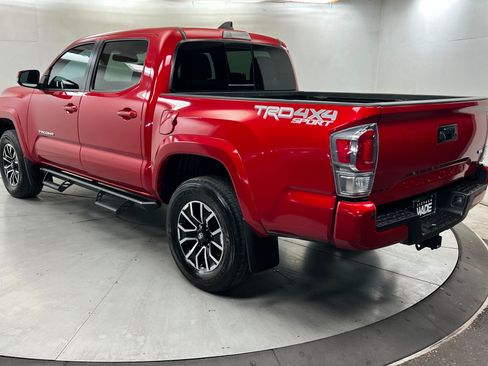 Used 2023 Toyota Tacoma TRD Sport w/ Advanced Technology Package AWD/4WD image 3