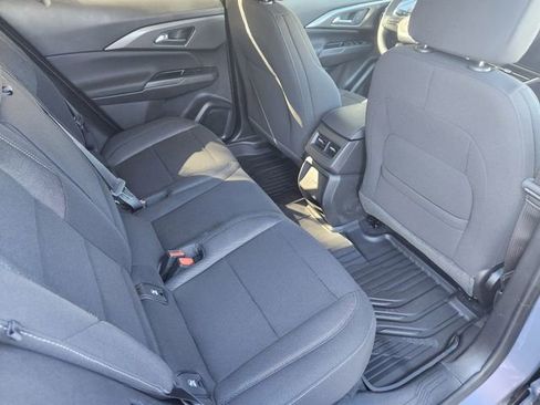 New 2026 Chevrolet Equinox EV LT image 8