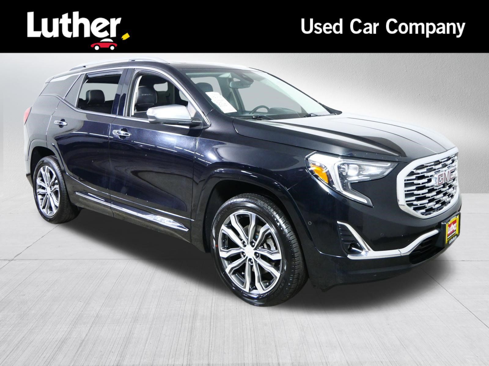 Used 2019 GMC Terrain Denali w/ GMC Pro Grade Package AWD/4WD image 1