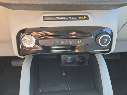 Used 2023 Ford Escape Active w/ Tech Pack #2 AWD/4WD image 20