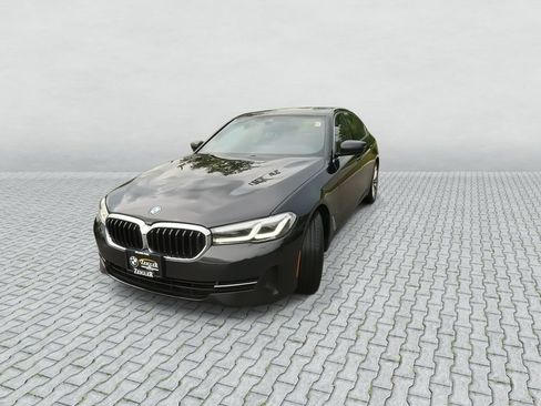Used 2023 BMW 530i xDrive w/ Premium Package AWD/4WD image 3