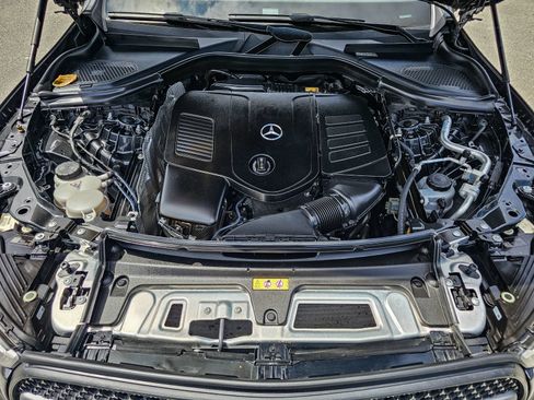 Certified 2023 Mercedes-Benz GLC 300 4MATIC image 26