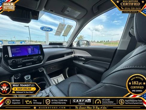 Used 2024 Toyota Grand Highlander AWD image 56