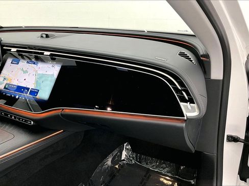 Used 2026 Mercedes-Benz E 350 Sedan image 19