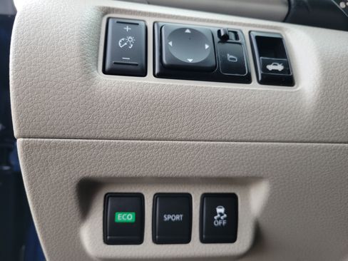 Used 2016 Nissan Sentra S image 21