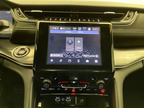 Used 2021 Jeep Grand Cherokee L Laredo AWD/4WD image 15