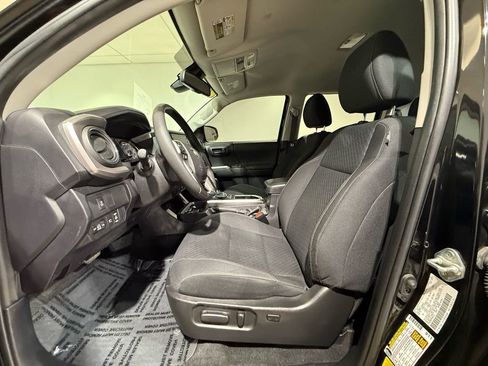 Certified 2023 Toyota Tacoma 4x4 Double Cab w/ Trail Edition image 12