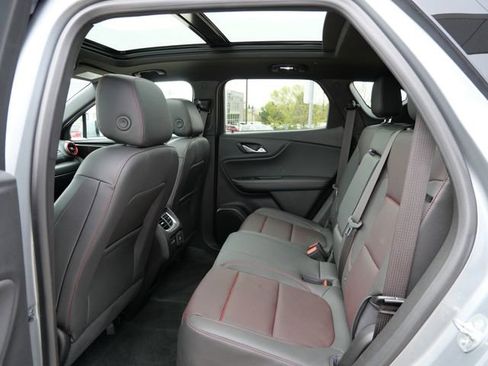 Used 2025 Chevrolet Blazer RS w/ Enhanced Convenience Package AWD/4WD image 13